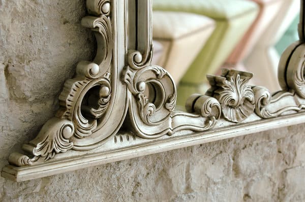 How to Choose the Perfect Mirror for Your Home